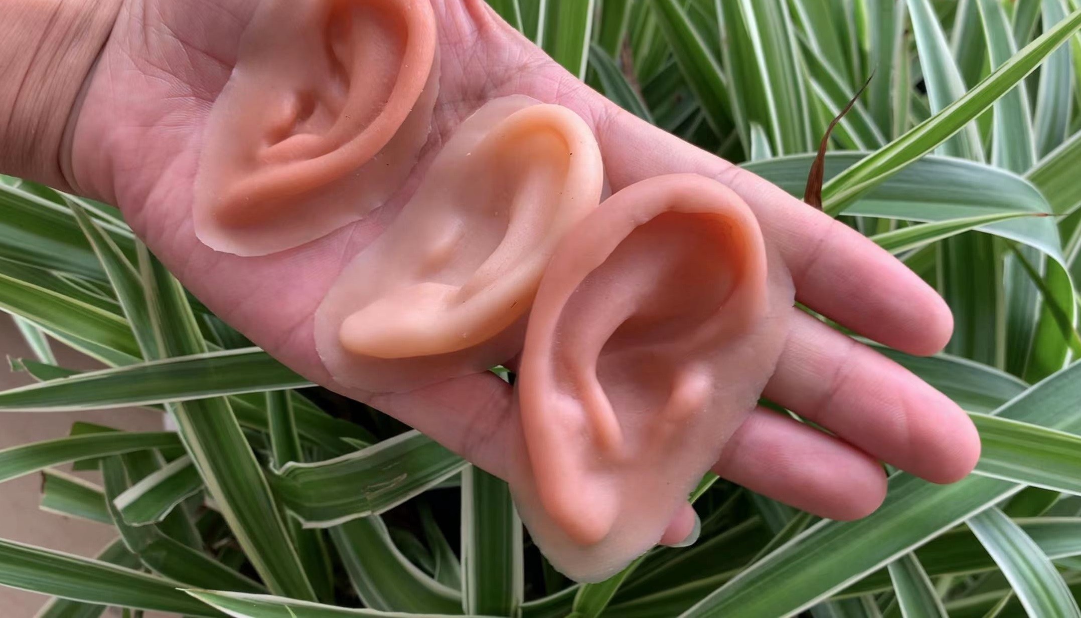 人體硅膠原料什么硬度比較好？